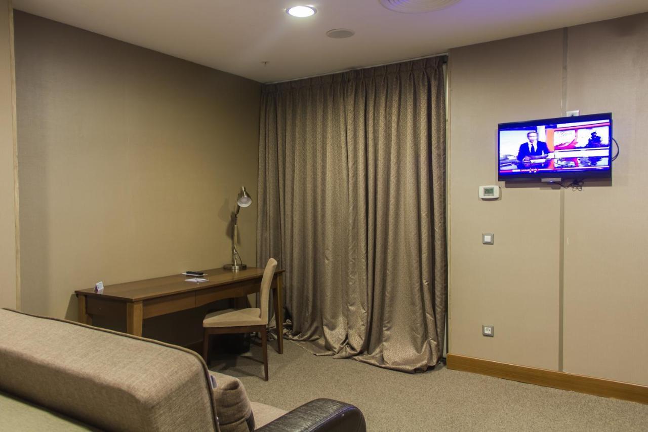 Parkside Hotel & Apartments Baku Exterior photo